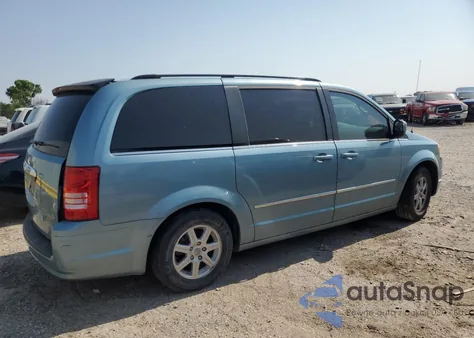 2010 Chrysler Town & Country Touring из США, поврежденный, VIN 2A4RR5DX7AR230038